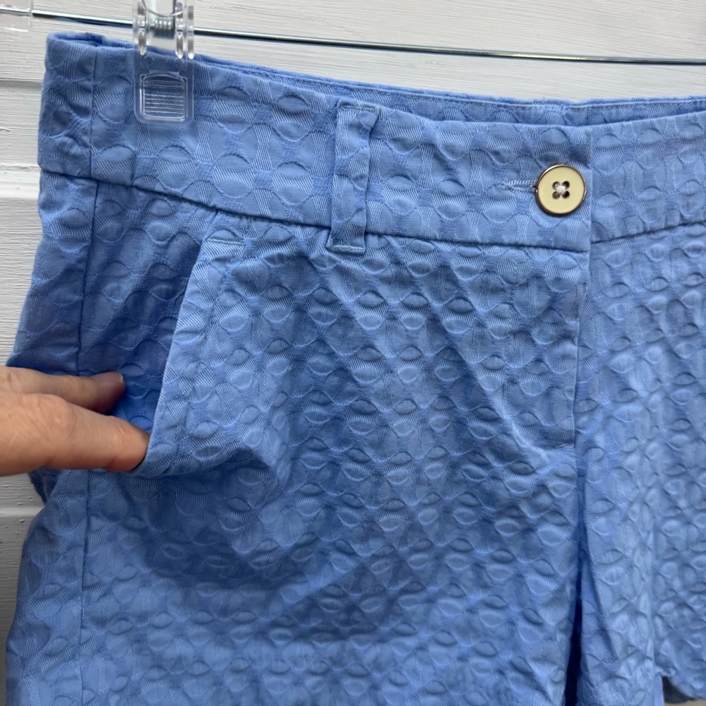 Crown & Ivy Blue Scallop Hem Shorts Size 2 Cotton Stretch - Picture 3 of 9